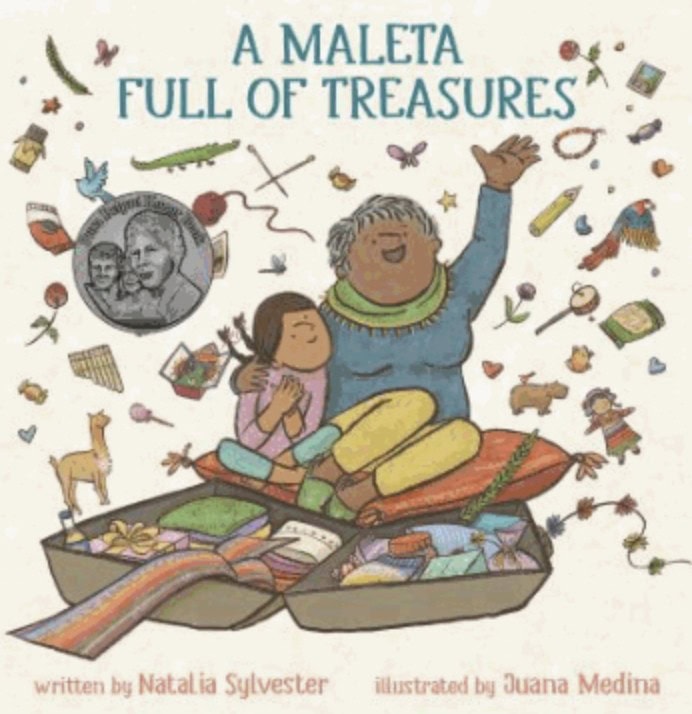 a maleta full of treasures